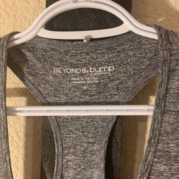 Beyond yoga beyond the bump maternity top small - Picture 6 of 7